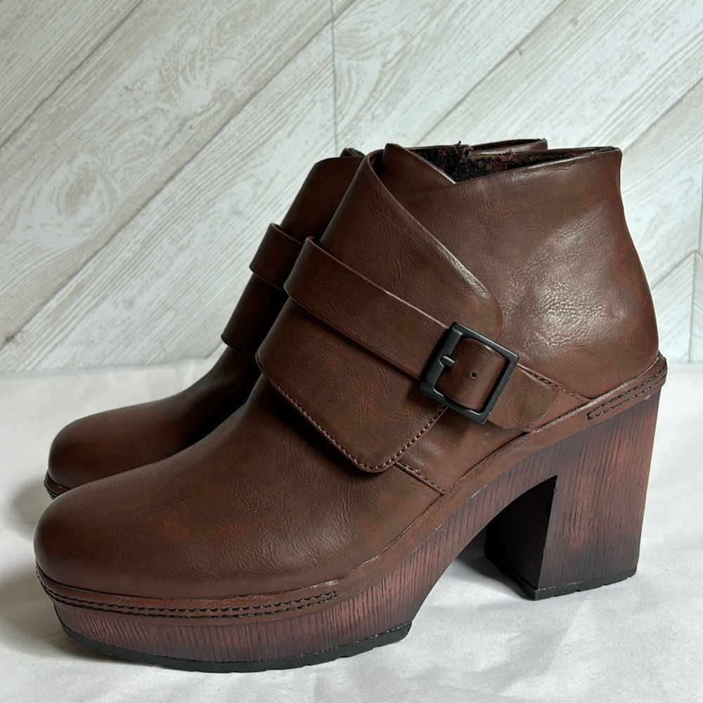 Kork-Ease Brown Leather Heeled Ankle Boots with Buckle